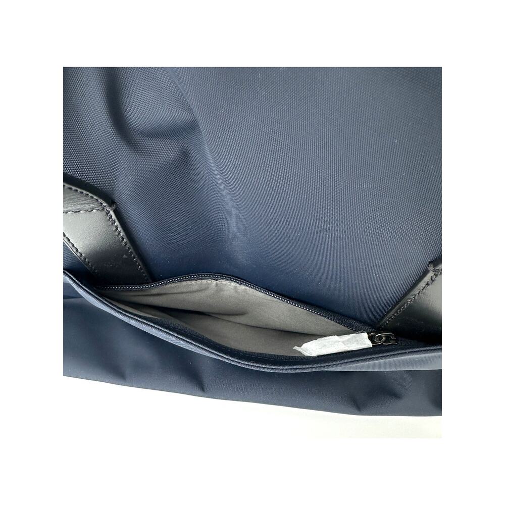 Away The Everywhere Bag Navy Blue Nylon Leather Trim w/ Shoulder Strap 20L - Picture 7 of 9